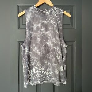 Lululemon Muscle Tank | Women’s Size 4 | Grey Tie Dye